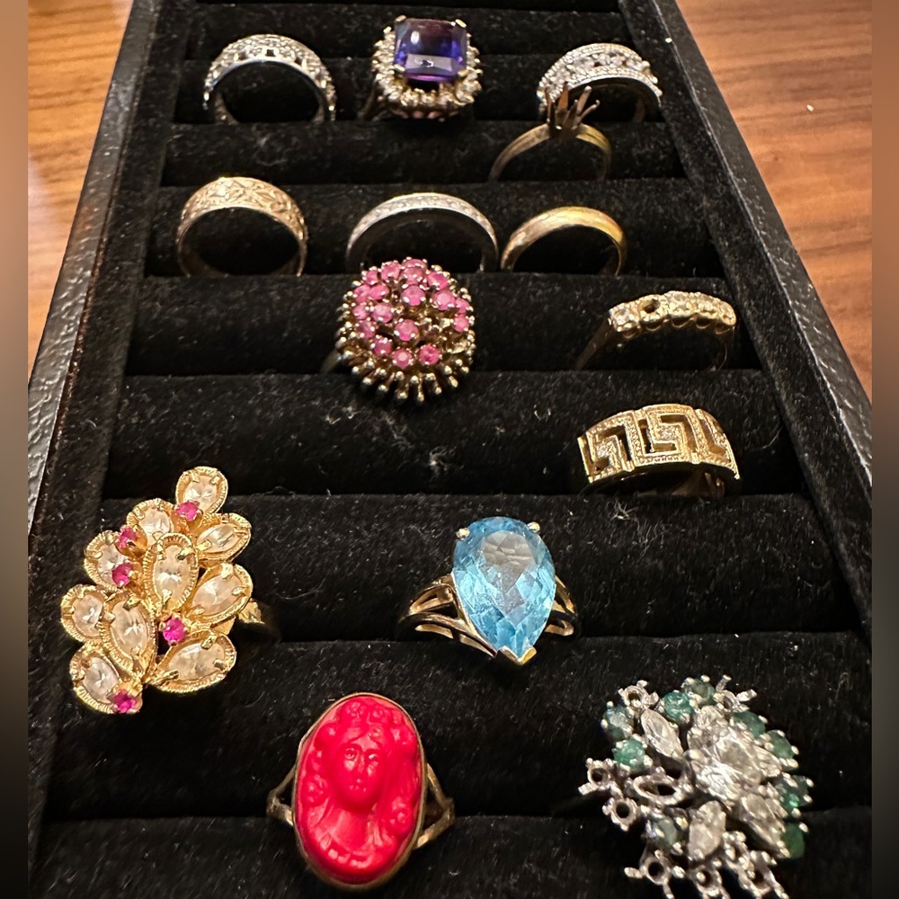 Lot of Junk Drawer Jewelry, Rings, Earrings, Pendants, Necklace